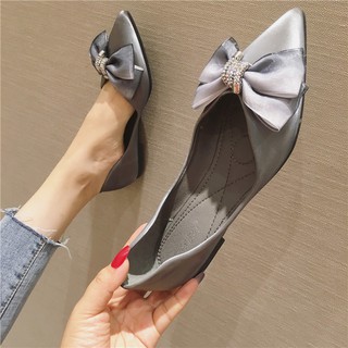 (ORDER) Giày bệt sequin mũi nhọn bọc lụa gắn nơ voan 35-41 hot 2002