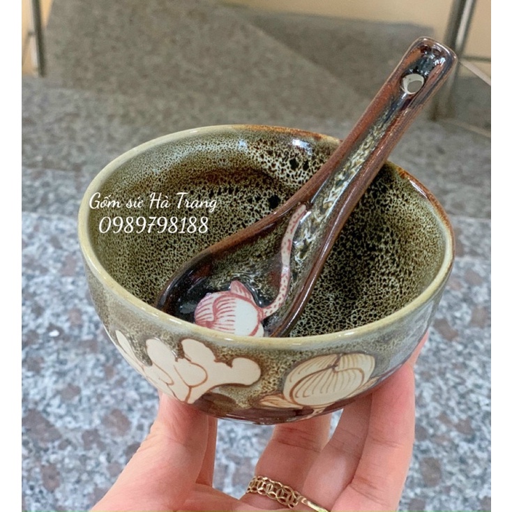 Set bát cơm và thìa cơm gốm sứ Bát Tràng cao cấp không chì men hoả biến gấm khắc sen chìm