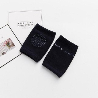 Tất tập bò cho bé