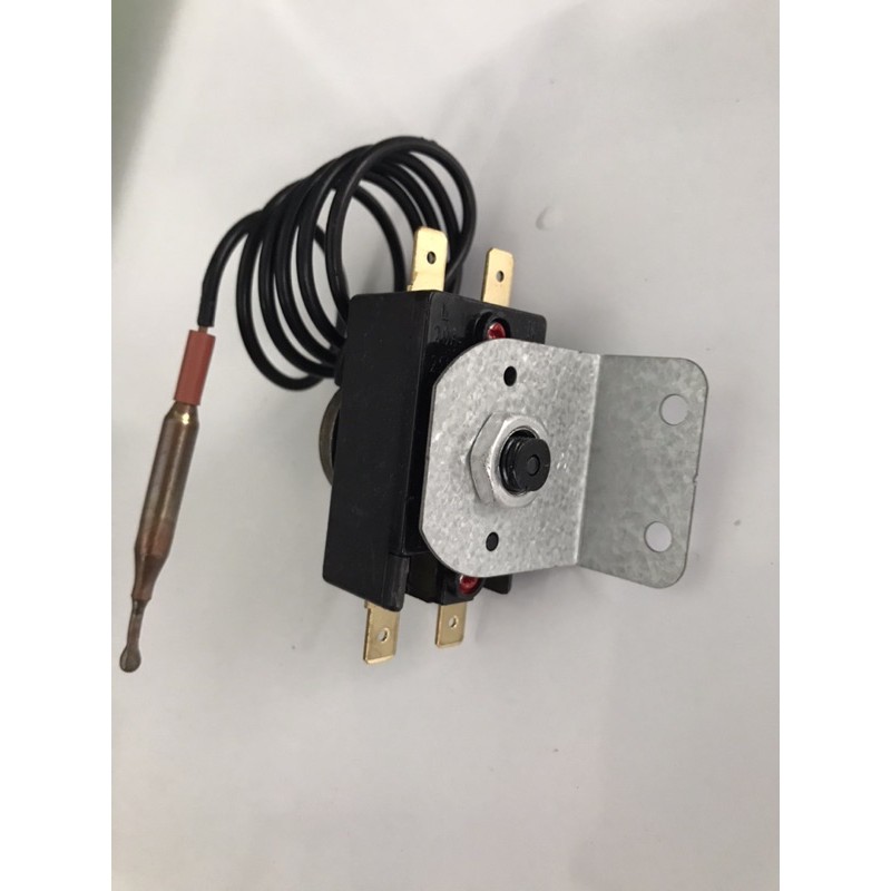 Cảm biến nhiệt độ, 4 chân bình nóng lạnh ferroli .