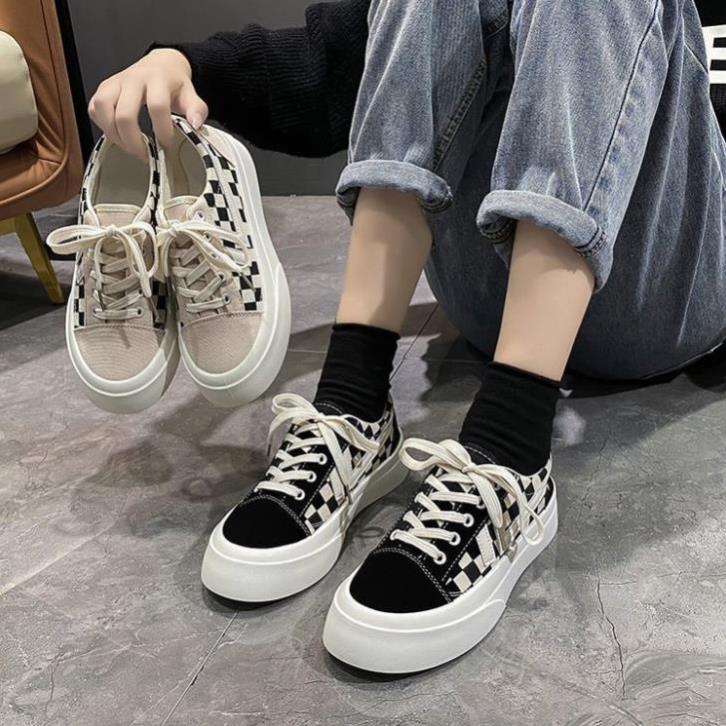 Giày thể thao nữ độn đế quảng châu caro kiểu dáng classic 2 màu đen và xám hot hit