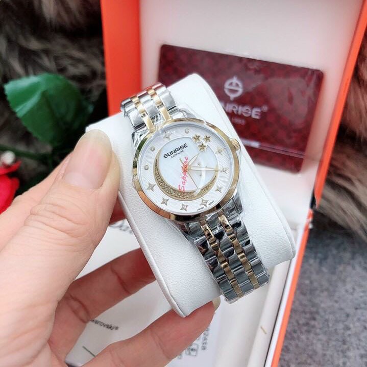 Đồng Hồ Nữ Sunrise Họa Tiết Mặt Trăng Tuyệt Đẹp - 9826SB
