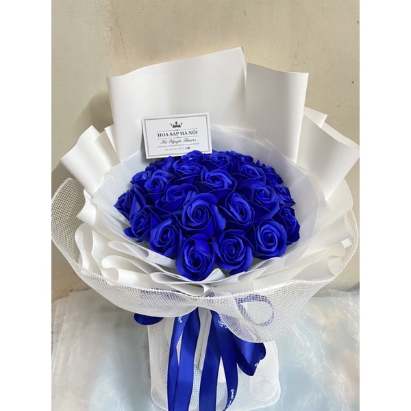 Quà sinh nhật-quà 20/10: bó hoa hồng sáp 35bông kết hợp lưới siêu sang tặng kèm thiệp( nhận đặt màu hoa theo yêu cầu)