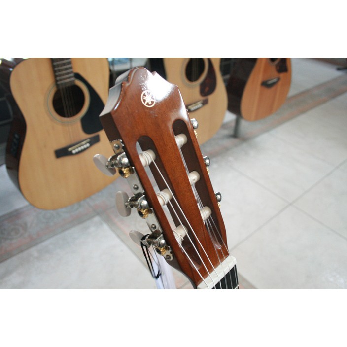 Đàn guitar classic Yamaha CGS102A kích thước 1/2