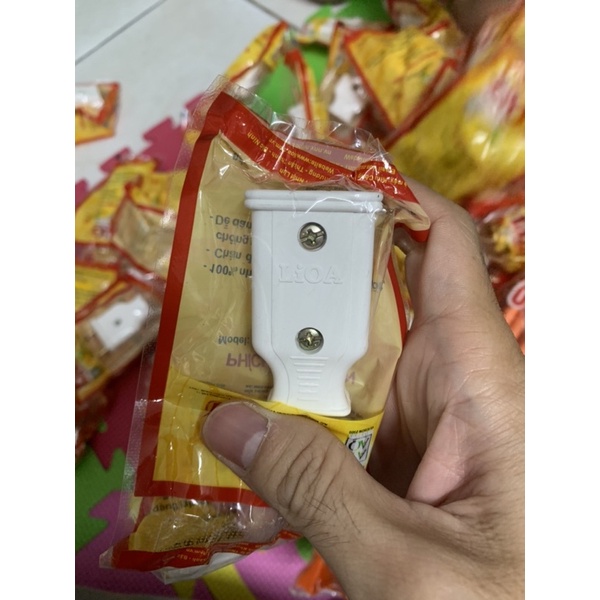 Phích Cắm Tròn Lioa- Phích Cắm Nối Âm Lioa. Hàng Chính Hãng Công Ty