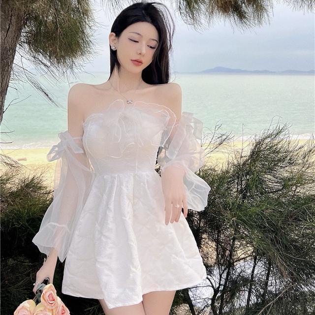 Đầm Cổ Yếm Dáng Chữ A Lưng Cao Thời Trang Quyến Rũ Cho Nữ