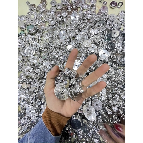 Gù Nhôm Salaya Mẫu Sao Chéo Cực Đẹp Gắn Các Dòng Xe