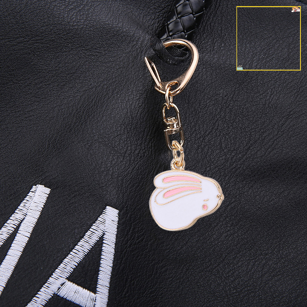 Móc Khóa Hình Chú Thỏ Và Củ Cà Rốt Đáng Yêu