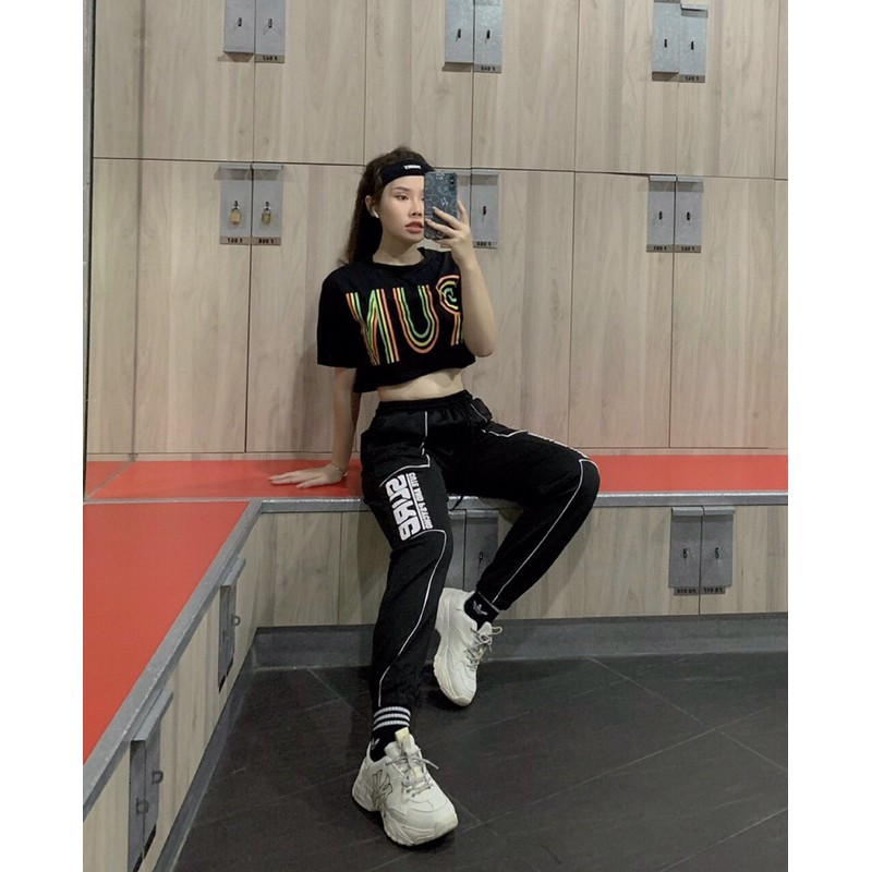 Đồ tập Gym, Zumba 💖𝙎𝙄𝙀̂𝙐 𝙃𝙊́𝙏💖 Áo Croptop RUN & Quần Joger SURE Chất Nỉ Cottong giành cho tập gym, zumba, Aerobic, Yoga