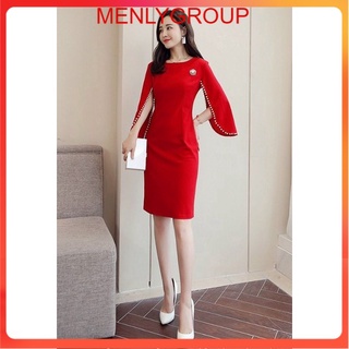 Đầm suông ôm tay choàng đính cườm kèm hoa