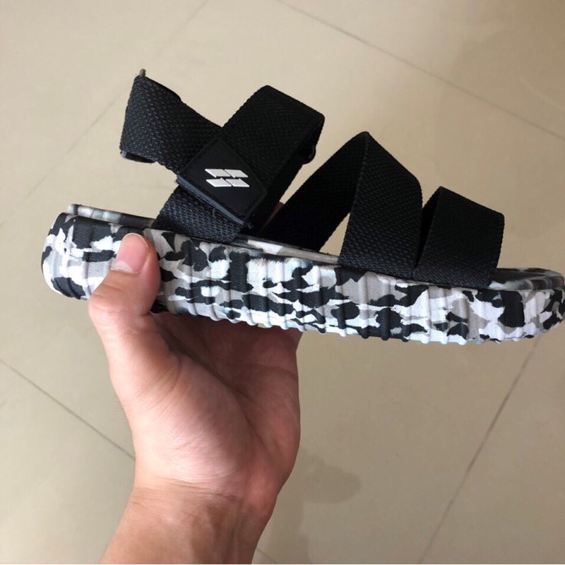 Giày Sandal Saado 💖 FREESHIP 💖Sandal Nam/Nữ YZ07 - Người lính da đen Yezi