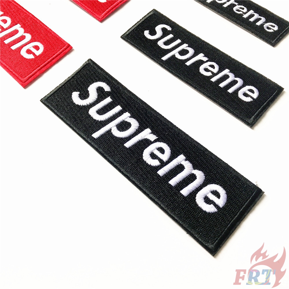 1 Huy Hiệu Thêu Chữ Supreme 2.4.2