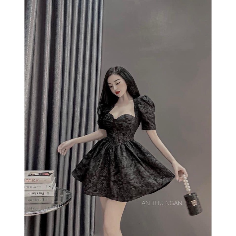 Mẫu Mới Thiết Kế---Hợp Thời Trang | Đầm Gấm Xốp Có Mút Có Lót Quần Kiểu Dáng Cực Cháy Phố UP