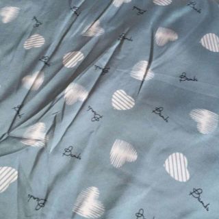 Bộ Pijama lụa satin họa tiết tim có được chọn màu