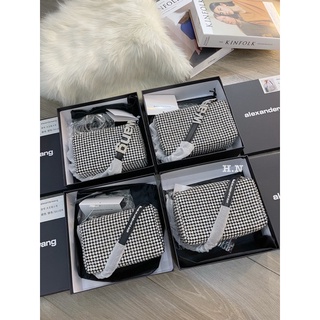 🥰🥰 túi xách nữa wang bling bling 2sz fullbox bill🥳