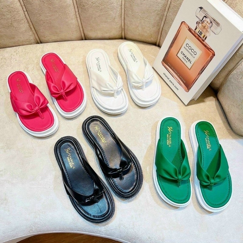 Dép lép nữ xỏ ngón hai quai bánh mì đế bằng 3p nhẹ êm chân sandal xăng đan đi biển đẹp rẻ thời trang