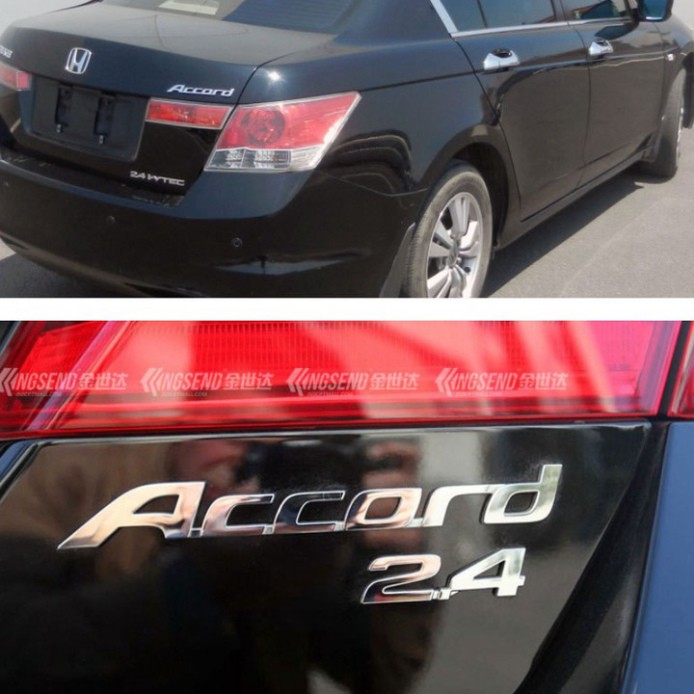 Sản phẩm Decal tem chữ inox VTEC, IVTEC và 2.4 dán xe hơi, ô tô .