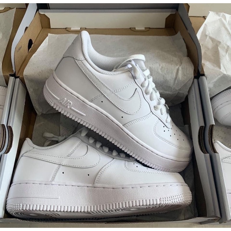 - Giày Nike air force 1 all white chính hãng 100%