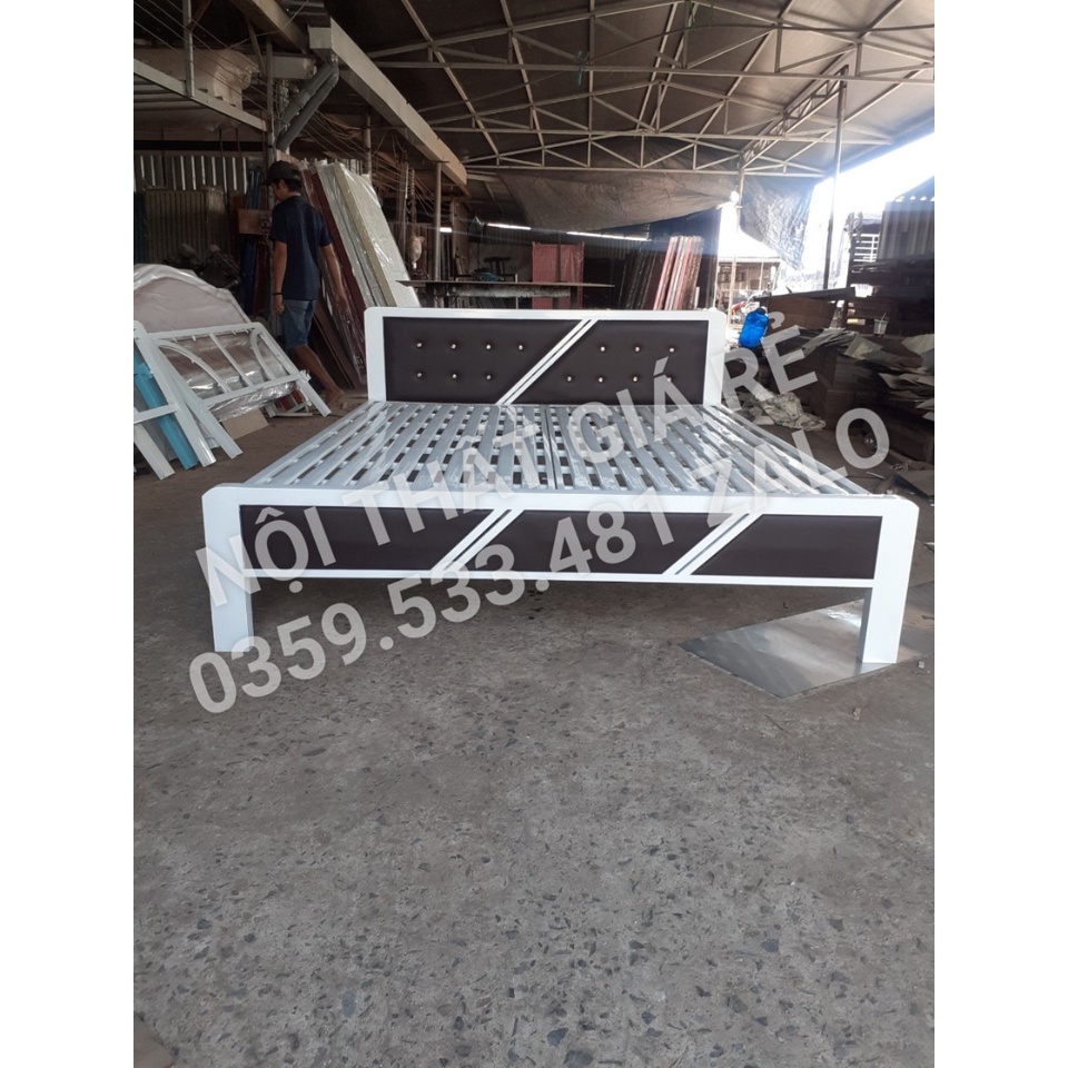 Giường sắt đơn thiết kế hiện đại mẫu mã đa dạng, đủ kích thước yêu cầu giá xưởng Freeship HCM