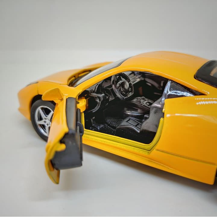 Ferrari 488 Pista V8 tăng áp kép 802 mã lực