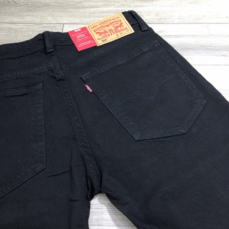 Quần Levi’s 505 Dáng Suông Đen Tuyền VNXK