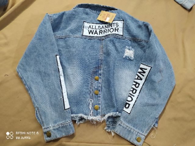 Áo khoác jean nữ form lững Warrior dưới 58Kg xanh nhạt loại 1
