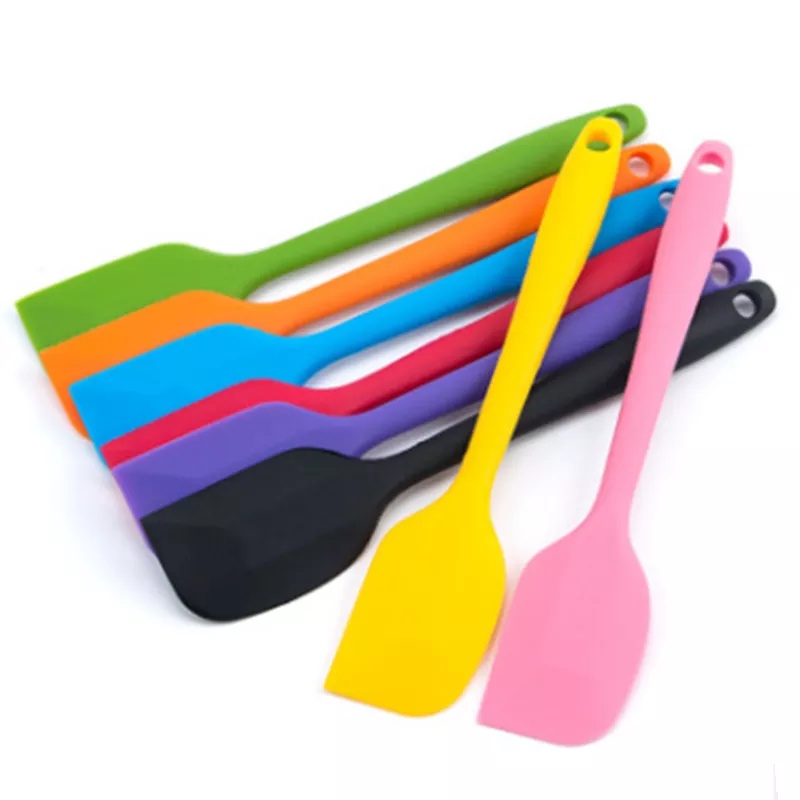 Cây Vét Bột Làm Bánh Bằng Silicone 21cm