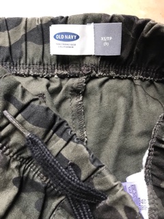 Quần rằn ri Old Navy