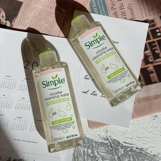 Nước tẩy trang Simple Xanh Lá