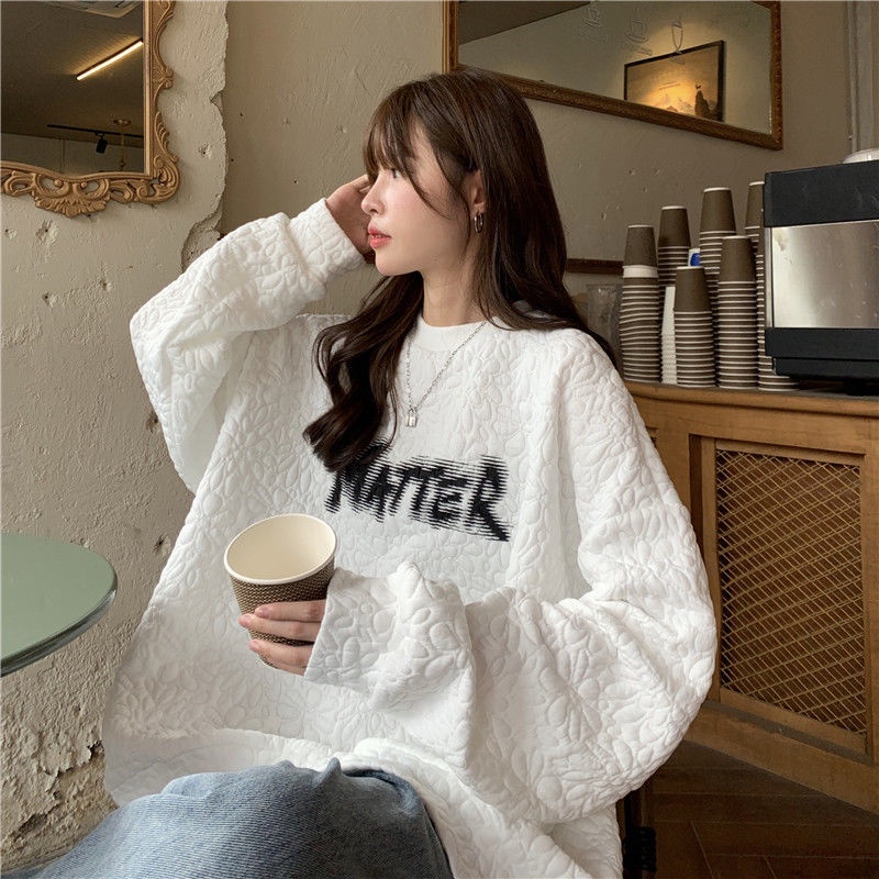 Áo Len Nữ Oversized Tay Dài Vải Jacquard Mỏng Vintage