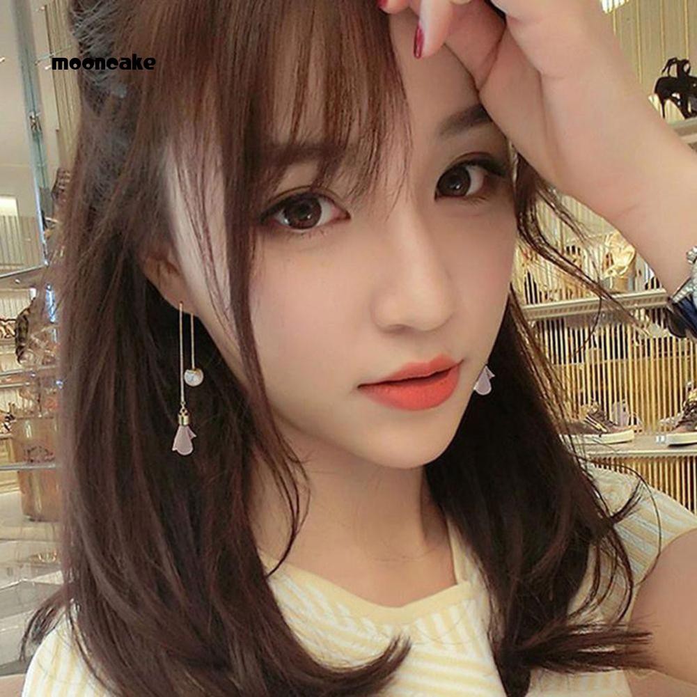 Khuyên tai dáng dài đính ngọc trai nhân tạo hình hoa thời trang