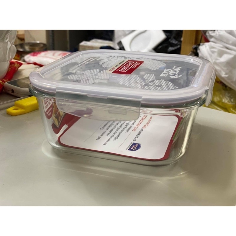 Hộp thủy tinh chịu nhiệt Lock and lock 1400ml