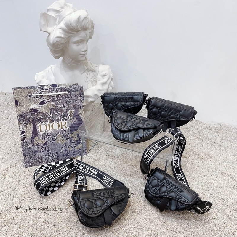 Túi Dior yên ngựa đeo chéo siêu xinh cho bé