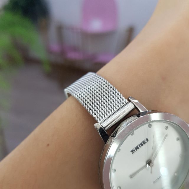 Đồng hồ nữ Skmei chính hãng thời trang dây thép lụa cao cấp Tony Watch 68