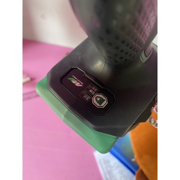 Máy vặn vít HITACHI 36v