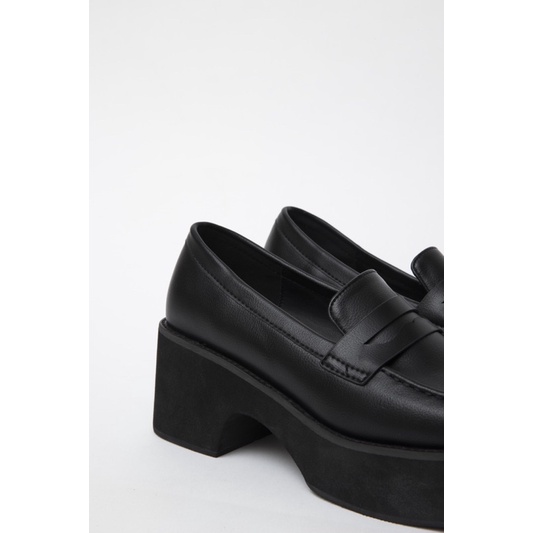 61161 - GIÀY ARI LOAFER PLATFORM