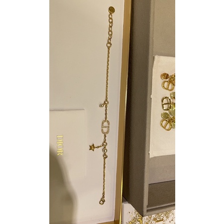 Vòng đeo tay mẫu mới của Dior CD Petit Pearl Star Bracelet 2022 cao cấp lắc tay nữ siêu xinh