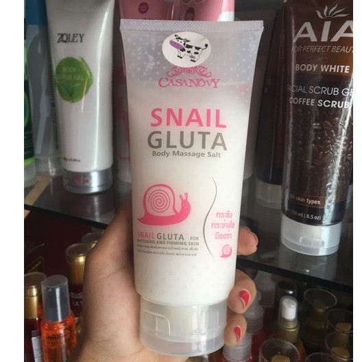 Muối tắm tẩy tế bào chết Snail Gluta