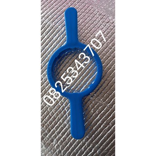 Cây vặn và mở nắp bình nước p100,p110
