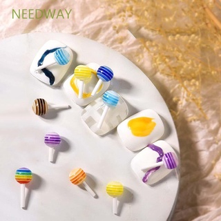 Set 10 phụ kiện đính trang trí móng tay hình kẹo mút 3D dễ thương