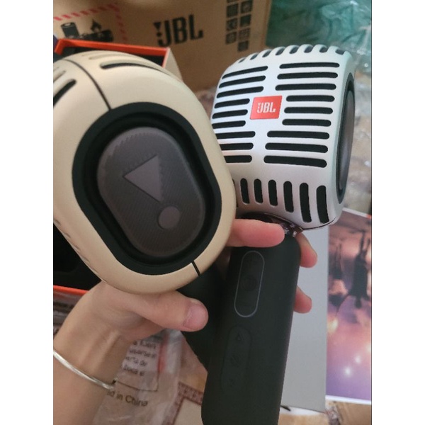 Micro Bluetooth hát karaoke JBL KMC600