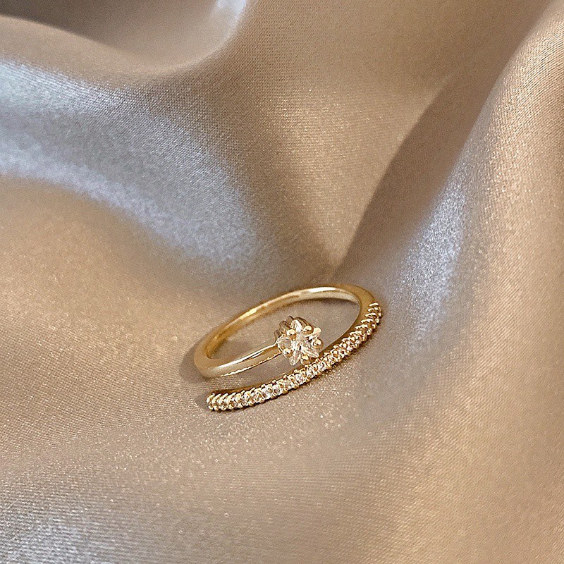 Nhẫn đeo tay kim loại mặt hình ngôi sao đính đá xinh xắn thời trang cho nữ