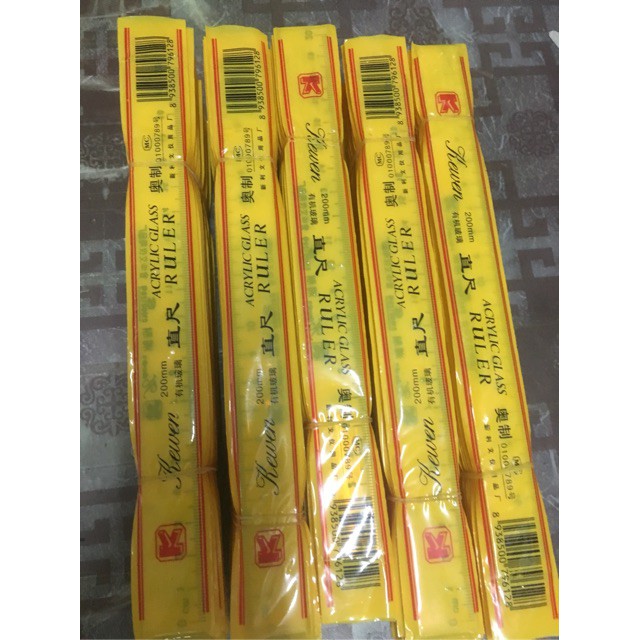 Thước Kẻ Nhựa 20cm và 30cm