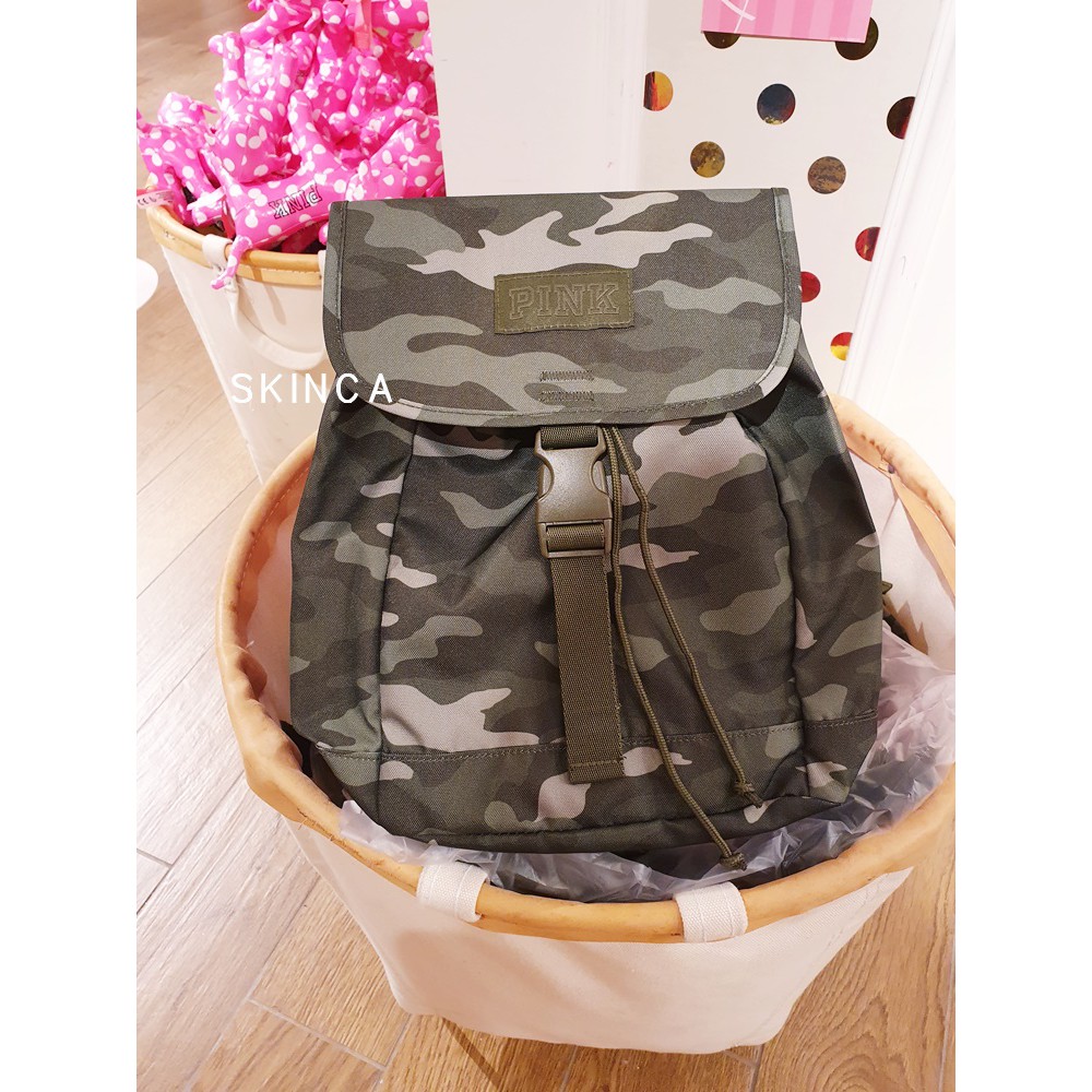 Balo Victoria's Secret green camo mini backpack