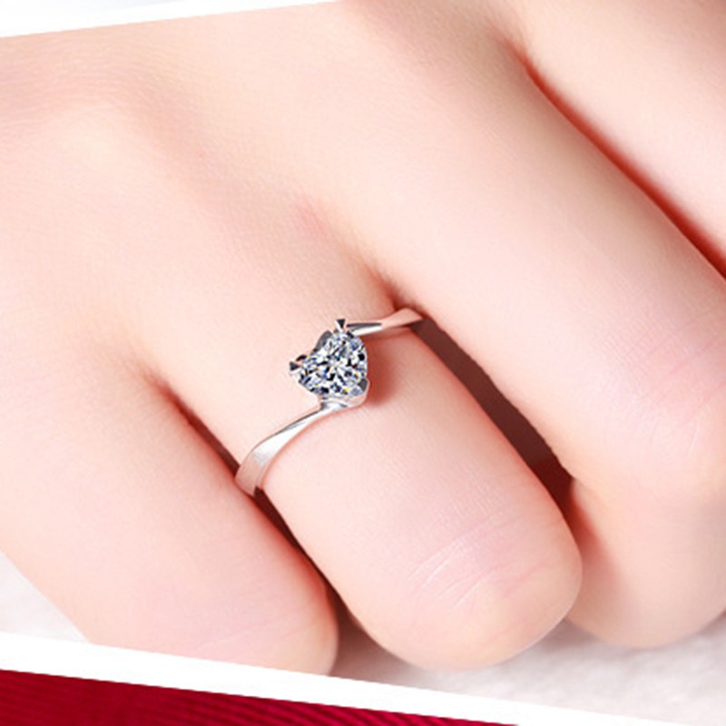 Nhẫn bạc 925 đính đá giả kim cương thiết kế kiểu trái tim cho nữ R947