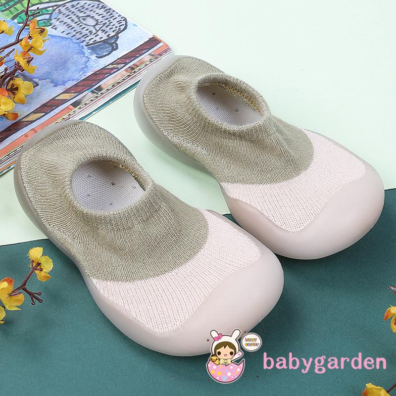 Giày Thể Thao Đế Bằng Chống Trượt Nhiều Màu Sắc Dễ Thương Cho Bé