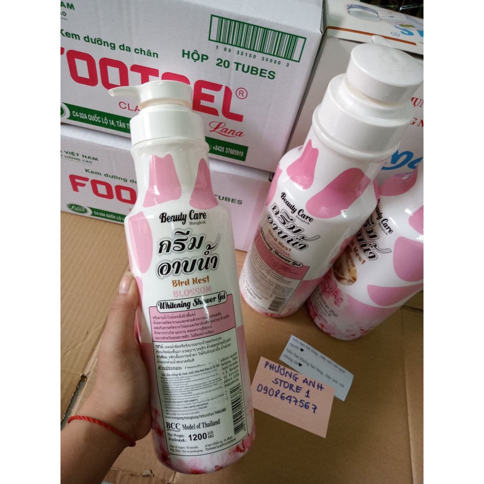 Sữa tắm bò thái màu hồng 1200ml