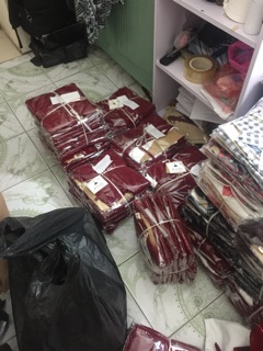 Set váy nhung cho bé gái