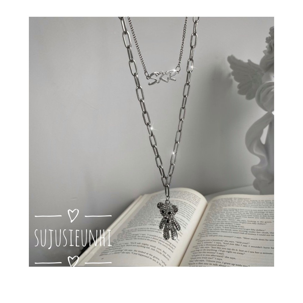 Set 2 vòng cổ unisex mặt chữ và gấu đính đá