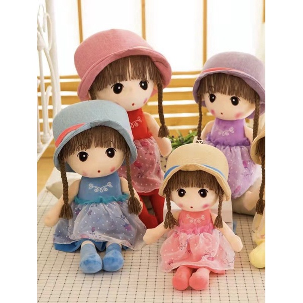 Búp Bê Bằng Bông Đội Mũ Xinh Xắn Bé Nào Cũng Thích Lắm Nha Mẹ